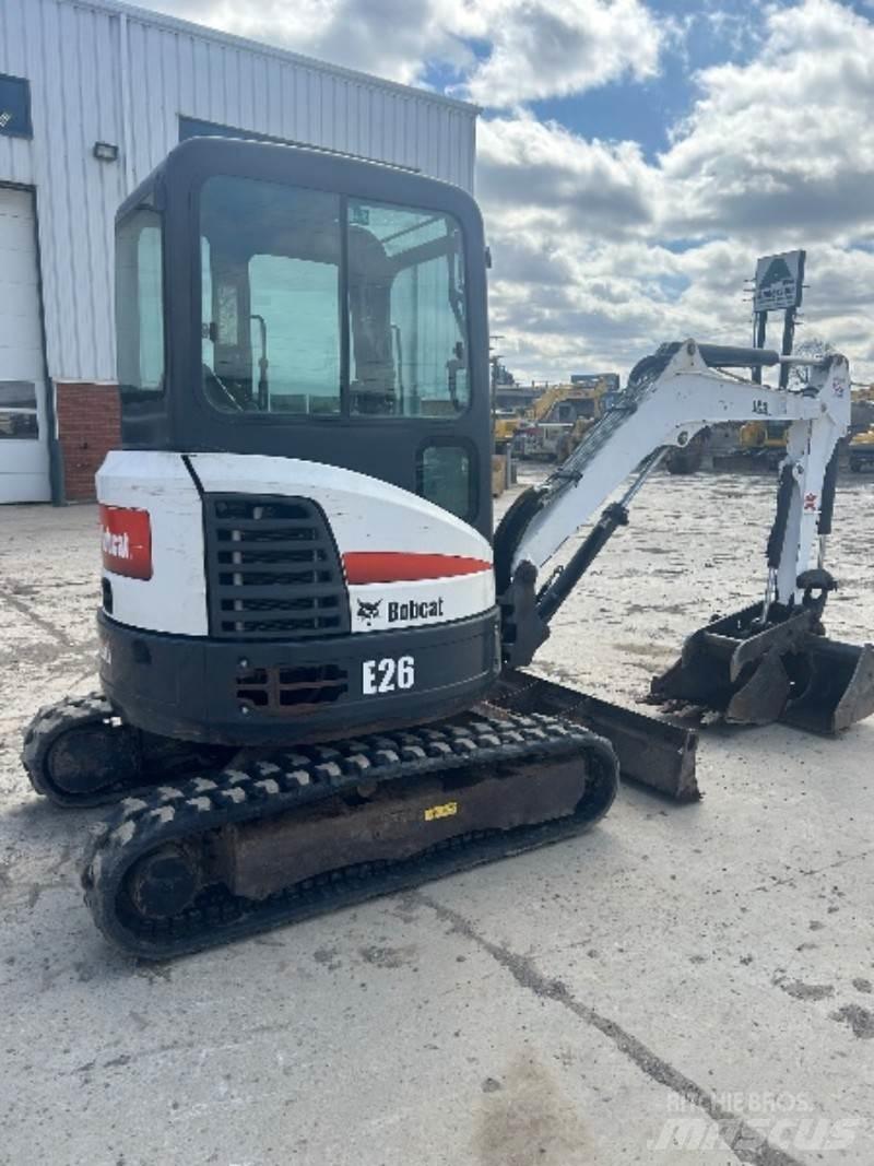 Bobcat E26 Мини-экскаваторы