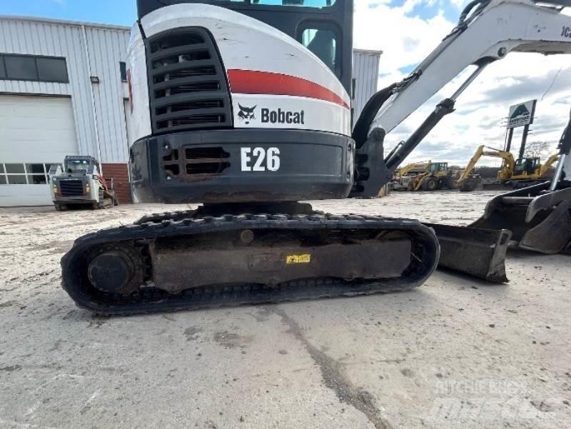 Bobcat E26 Мини-экскаваторы
