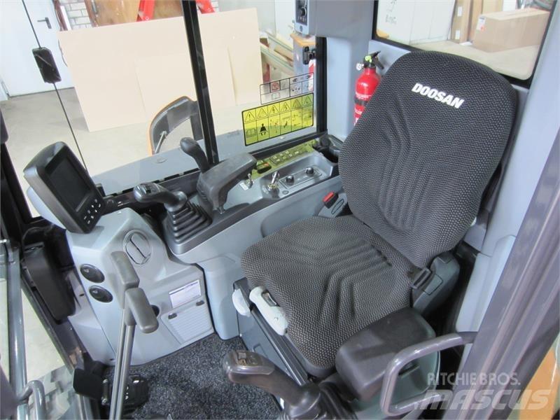 Develon DX27z-7 Мини-экскаваторы