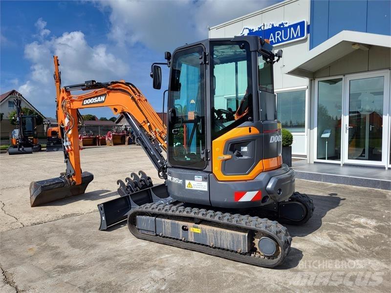 Develon DX35z-7 Мини-экскаваторы