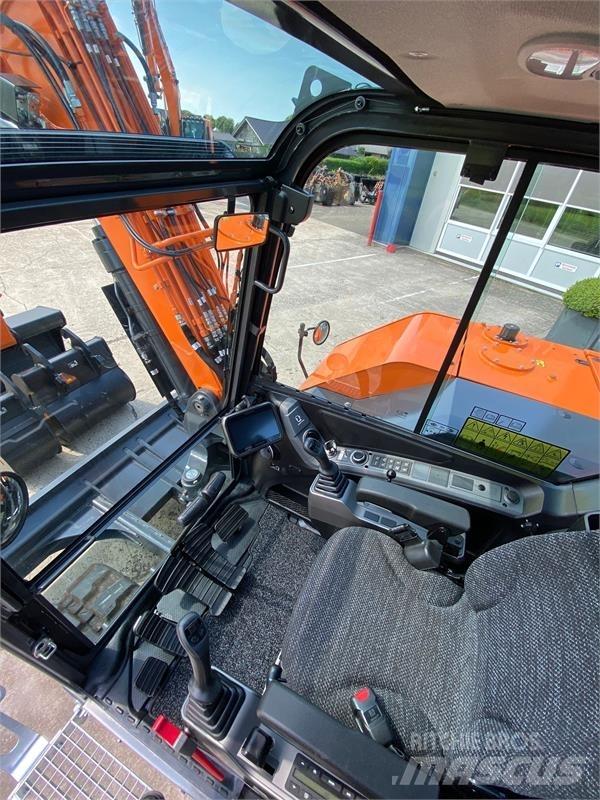 Develon DX85R-7 Мини-экскаваторы