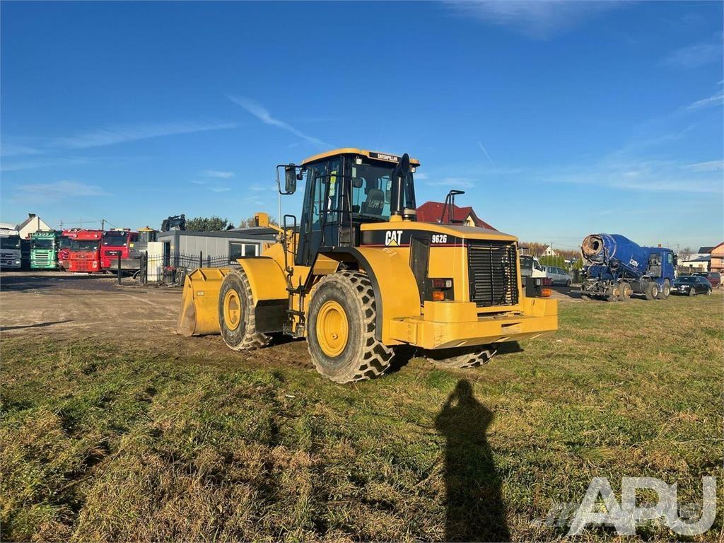 CAT 962G Фронтальные погрузчики