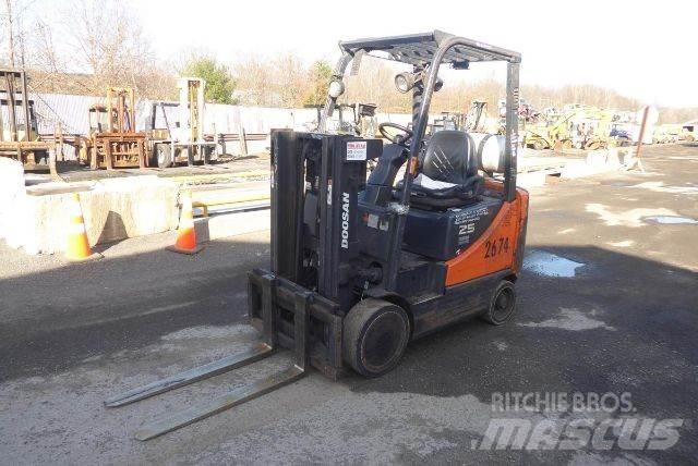 Doosan GC25E-5 Другие складские механизмы