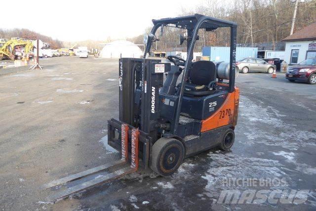 Doosan GC25P-5 Другие складские механизмы