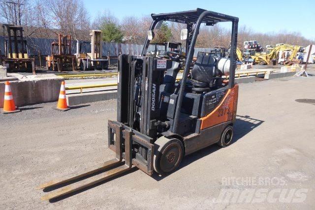 Doosan GC25P-5 Другие складские механизмы