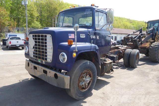 Ford 8000 Шасси с кабиной