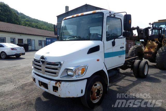 Hino NB165 Шасси с кабиной