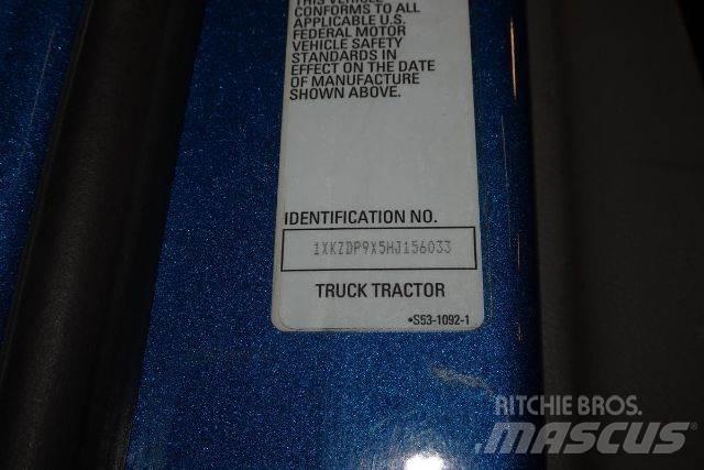 Kenworth T880 Шасси с кабиной