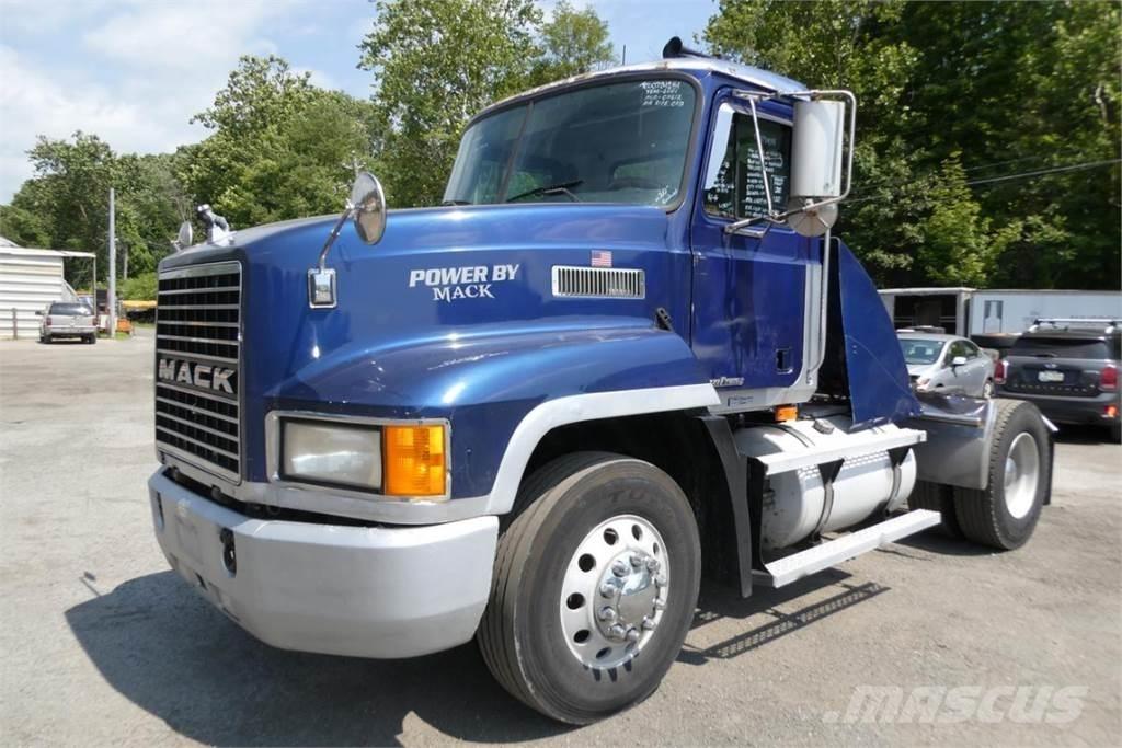 Mack CH612 Шасси с кабиной
