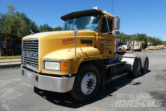 Mack CH613 Шасси с кабиной