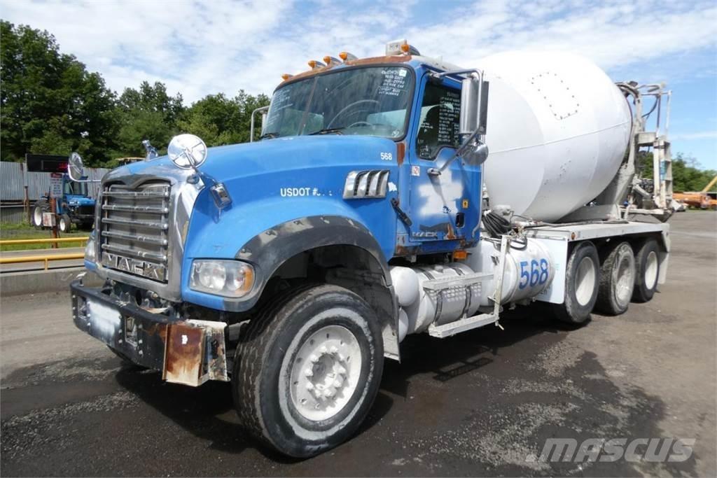 Mack CTP713 Автобетоносмесители