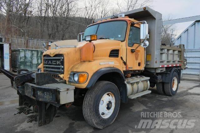 Mack CV712 Грузовики-Самосвалы