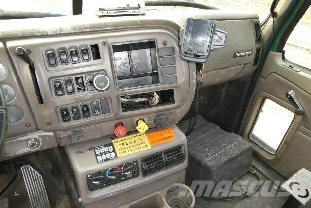 Mack CXN612 Шасси с кабиной