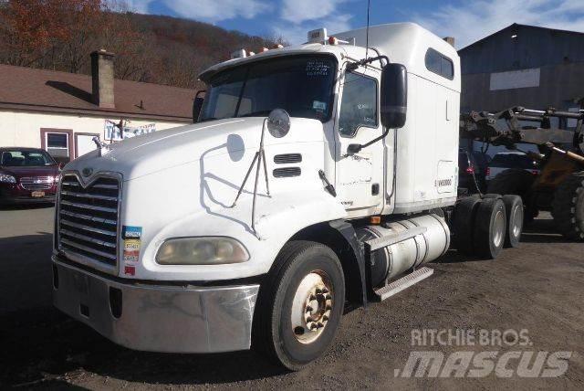 Mack CXN613 Седельные тягачи