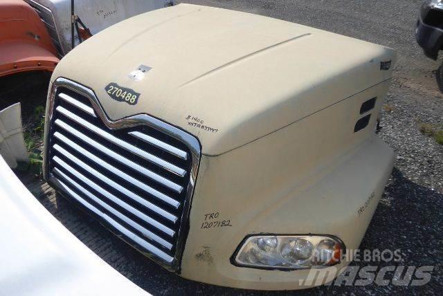 Mack CXU612 Коммерческий транспорт - Другие