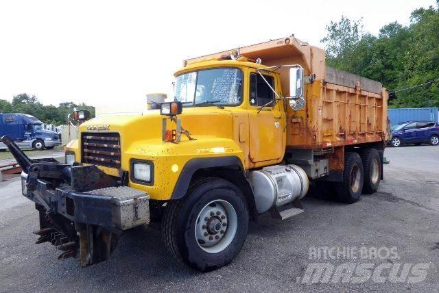 Mack RD688S Грузовики-Самосвалы