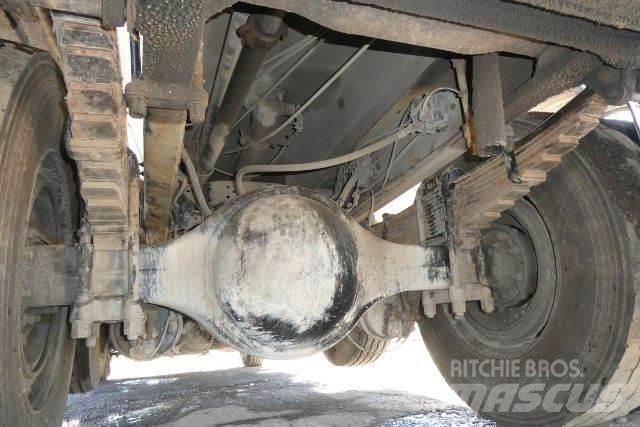 Mack RD690P Грузовики-цистерны