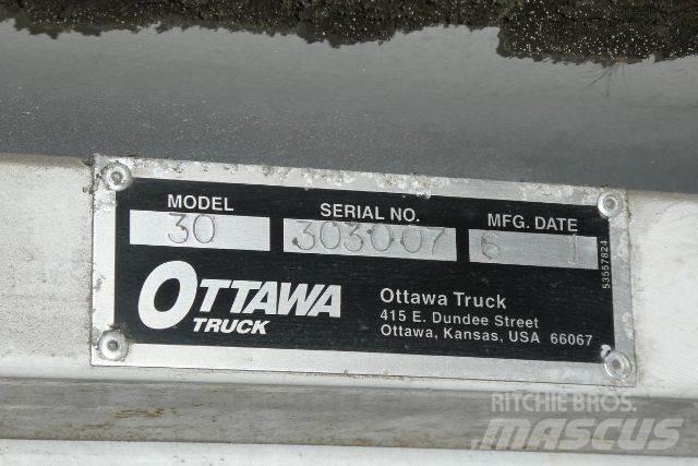 Ottawa 30 Терминальные тягачи