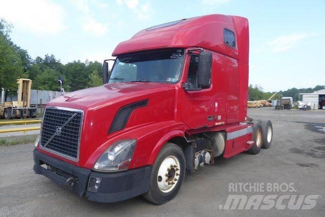 Volvo VNL64T Седельные тягачи