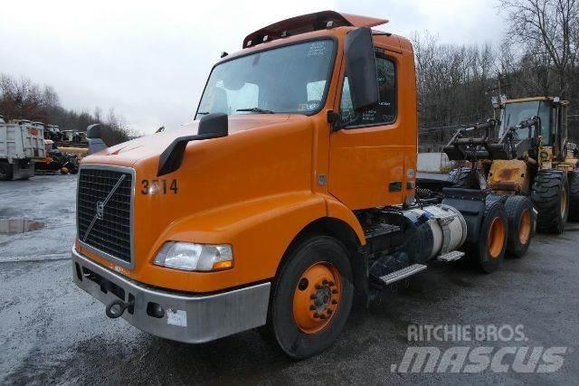 Volvo VNM64T Шасси с кабиной