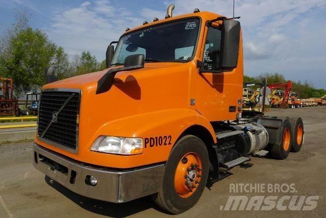 Volvo VNM64T Шасси с кабиной