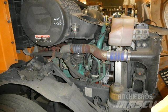 Volvo VNM64T Шасси с кабиной