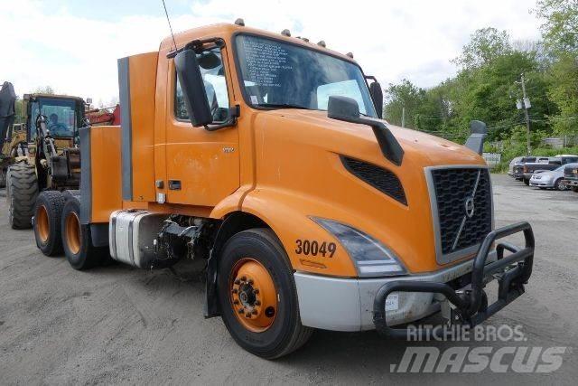 Volvo VNR64T300 Шасси с кабиной