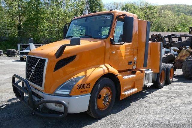 Volvo VNR64T300 Шасси с кабиной