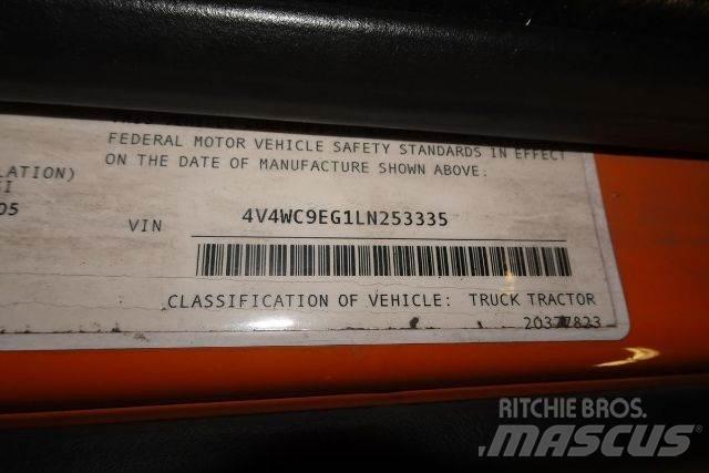 Volvo VNR64T300 Шасси с кабиной