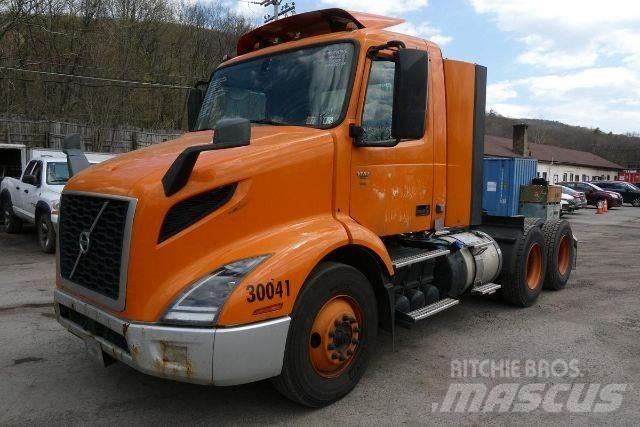 Volvo VNR64T300 Шасси с кабиной