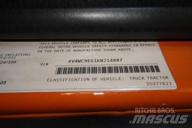 Volvo VNR64T300 Шасси с кабиной