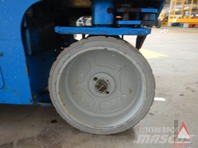 Genie GS-2032 Коленчатые подъемники