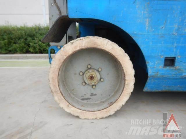 Genie GS3268DC Коленчатые подъемники