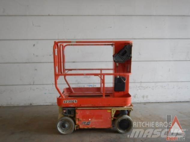 JLG 1230ES Коленчатые подъемники
