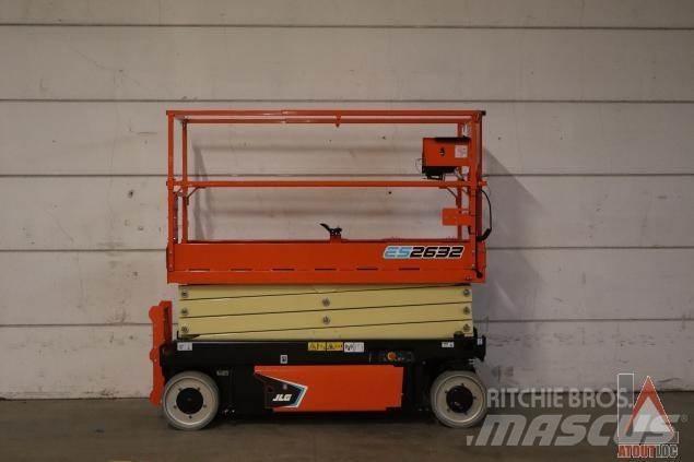 JLG 2632ES Коленчатые подъемники