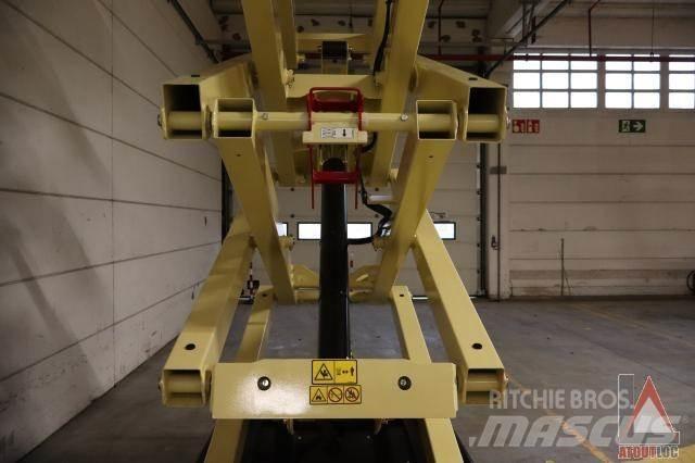 JLG 3246ES Коленчатые подъемники