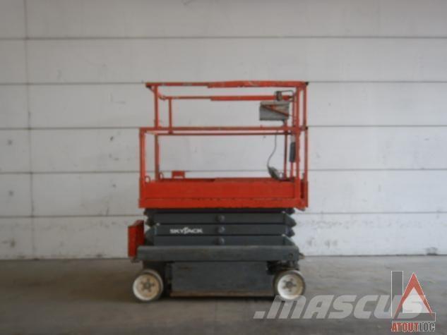 SkyJack SJ3219 Коленчатые подъемники