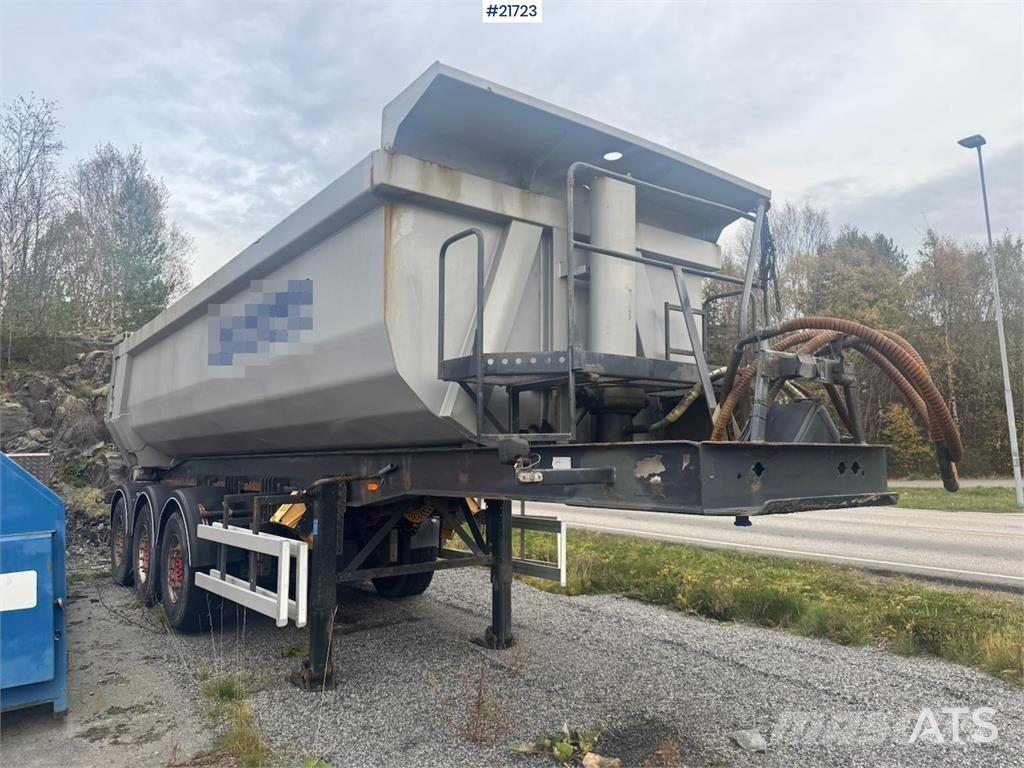 Carnehl Tippsemi. Самосвальные полуприцепы