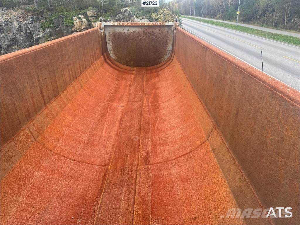 Carnehl Tippsemi. Самосвальные полуприцепы