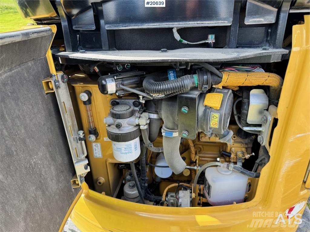 CAT 301.8 Гусеничные экскаваторы
