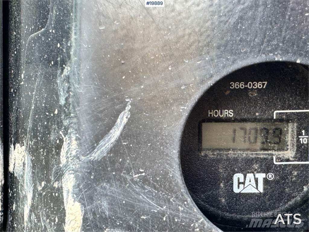 CAT 305.5E2 Гусеничные экскаваторы