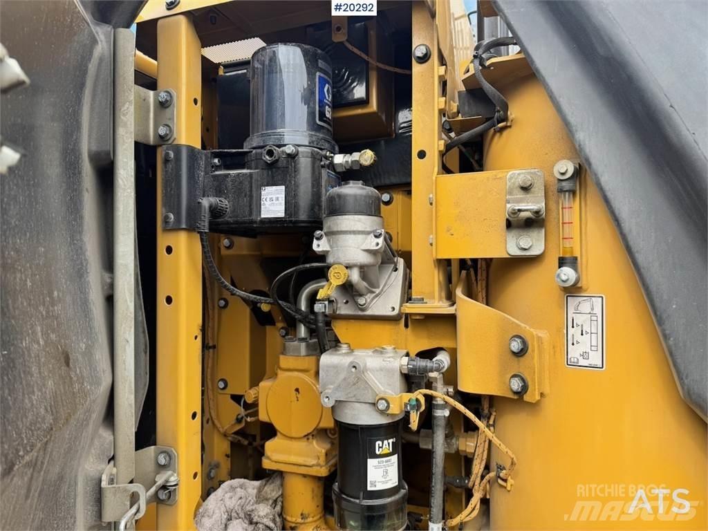CAT 313 Гусеничные экскаваторы