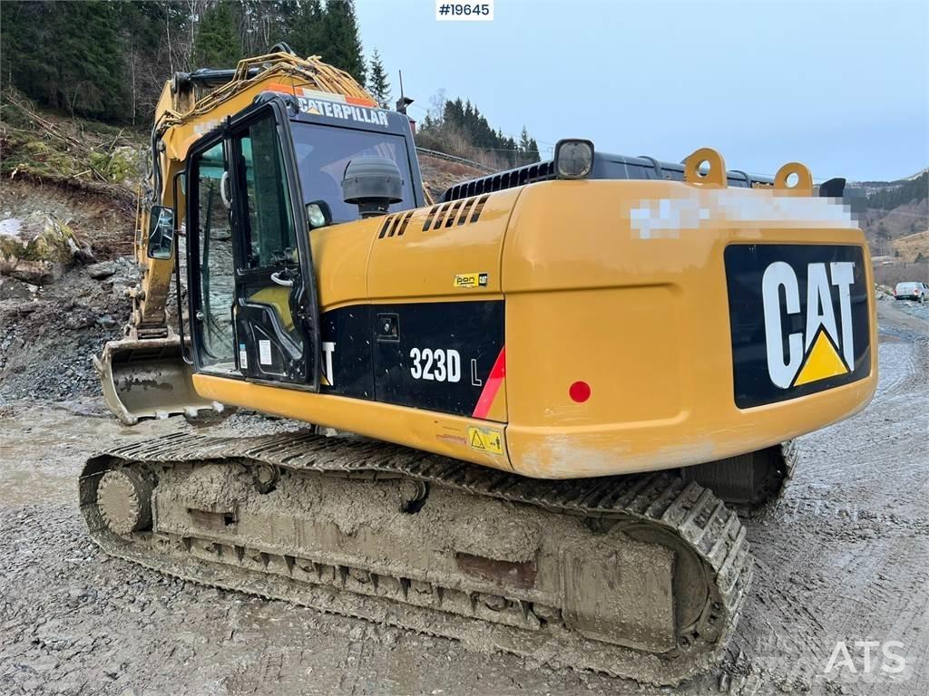 CAT 323D Гусеничные экскаваторы