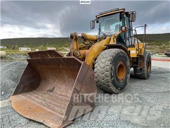 CAT 966G Фронтальные погрузчики