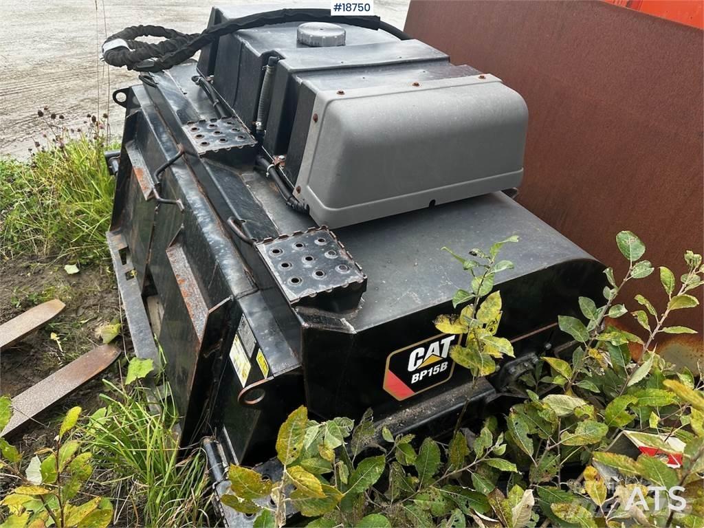 CAT BP15B Sweeper Строительная техника - Другие
