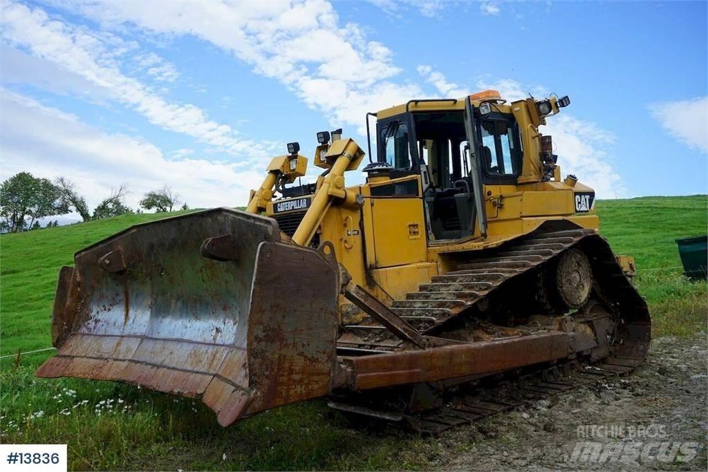 CAT D6T Гусеничные бульдозеры