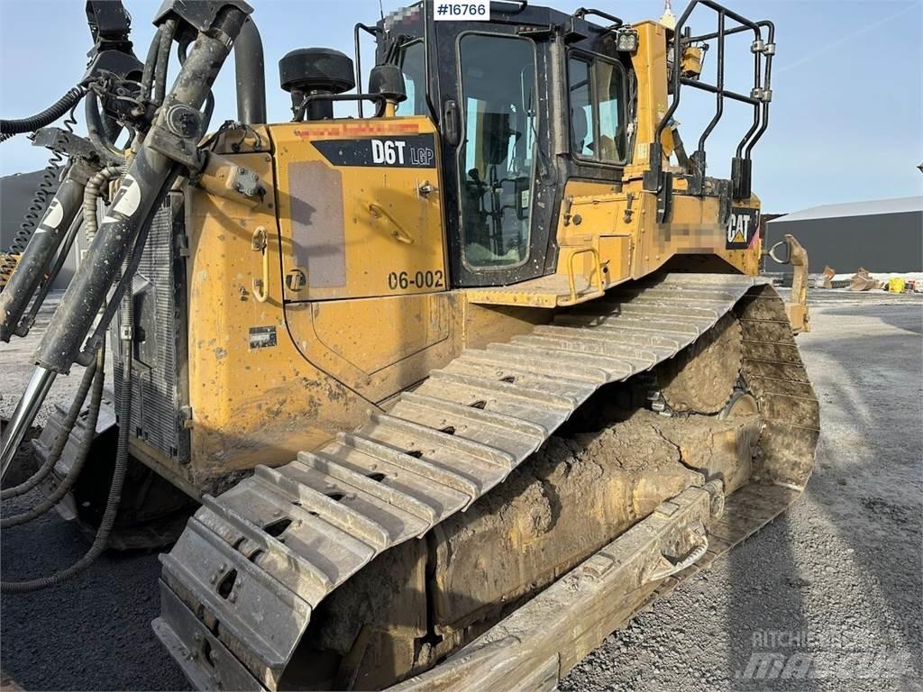 CAT D6T Гусеничные бульдозеры