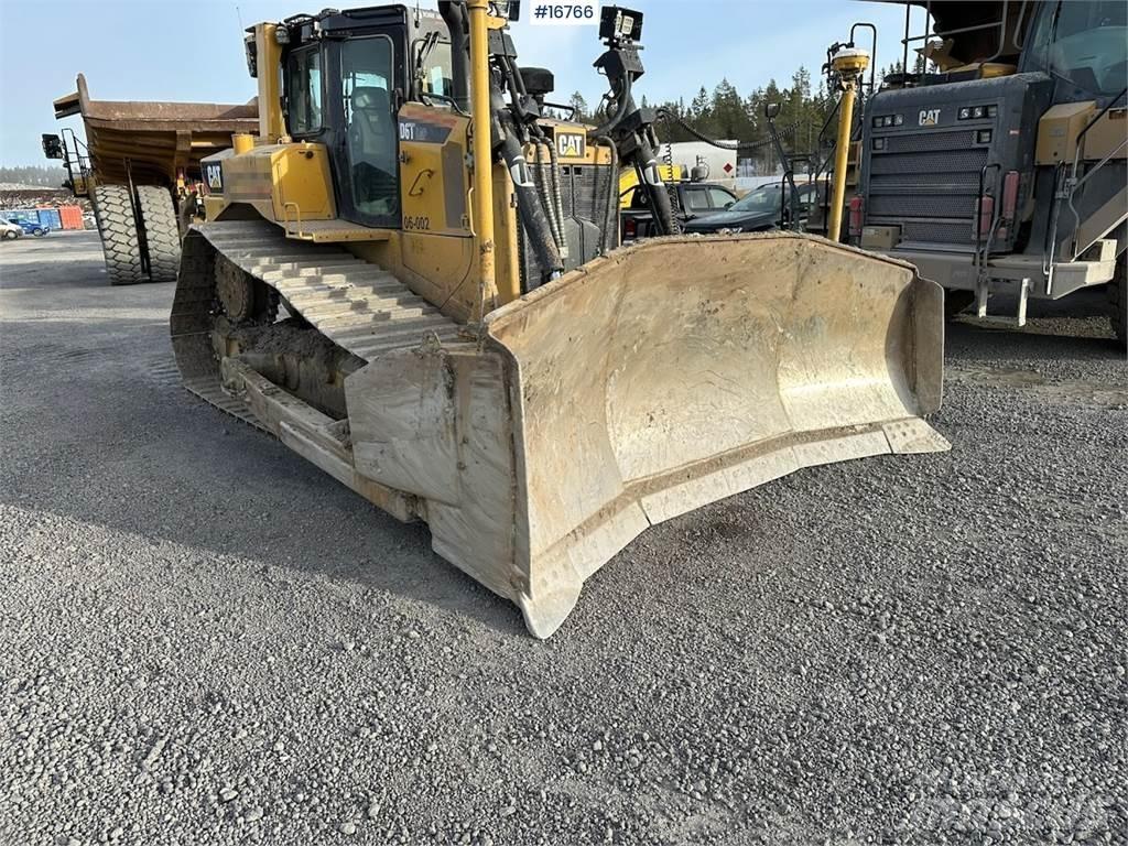 CAT D6T Гусеничные бульдозеры