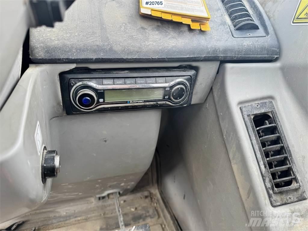 CAT TH360B Телескопические погрузчики