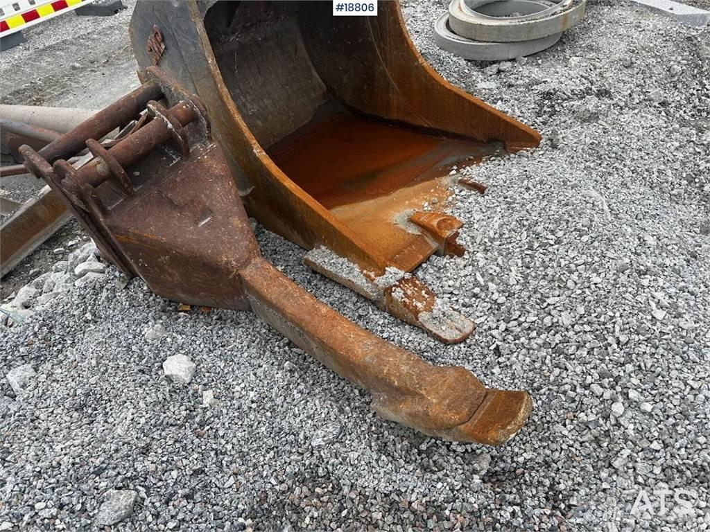 Doosan DX225LC Гусеничные экскаваторы